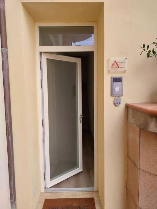 Appartamento Piazzetta Franchi 산카시아노인발디파사 외부 사진