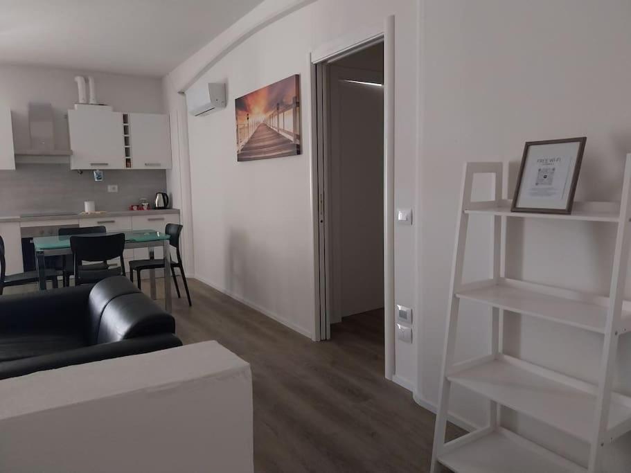 Appartamento Piazzetta Franchi 산카시아노인발디파사 외부 사진