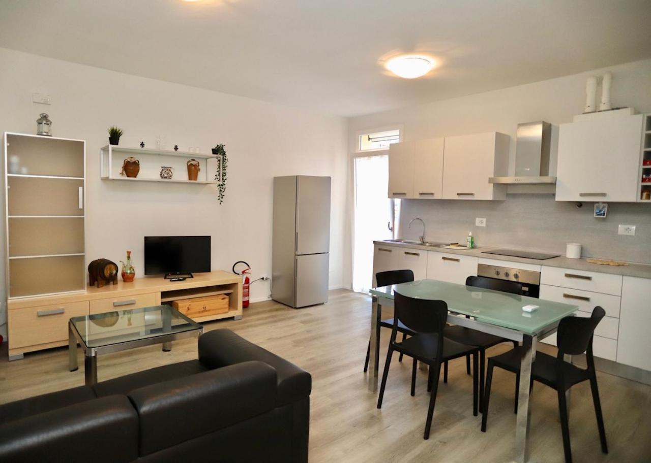 Appartamento Piazzetta Franchi 산카시아노인발디파사 외부 사진